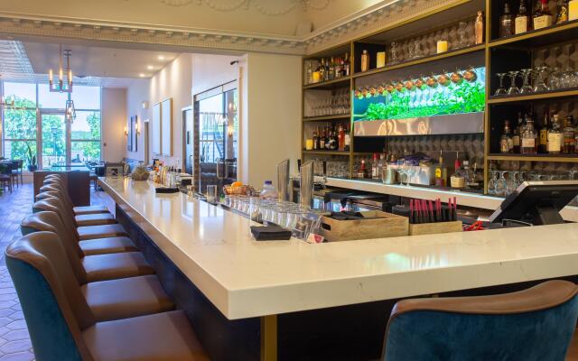 Crowne Plaza Fredericton-Lord Beaverbrook by IHG