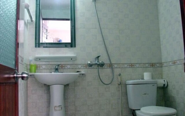 Lan Ha Hotel