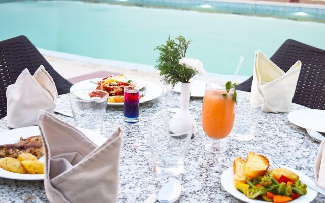 V One Hotel - The Competent Palace