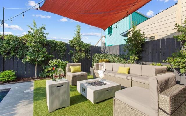 Hidden Oasis With Private Pool - Near FQ