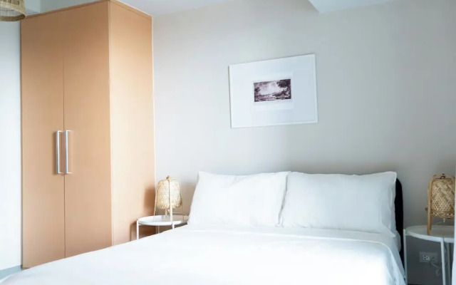 Uptown Park Suites Tower 2