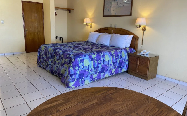 Hotel Oasis