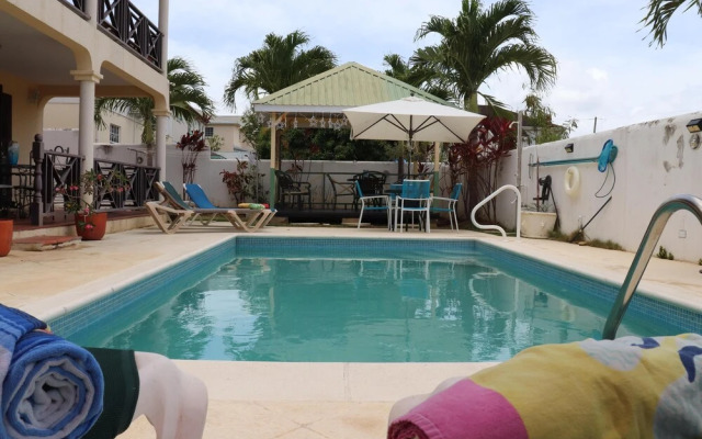 Hibiscus 3-bed Suite at Sungold House Barbados