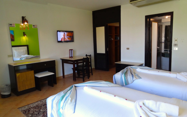 Naama Blue hotel