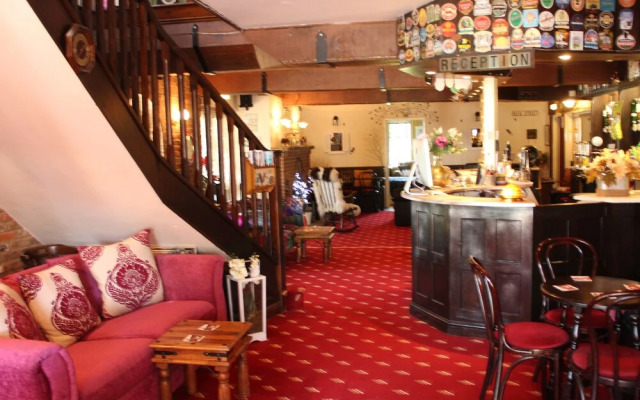 Crown Lodge Bed & Breakfast