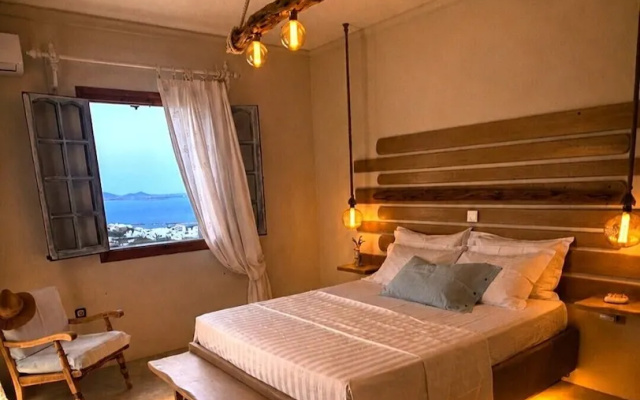 Zephyrus Sunset House