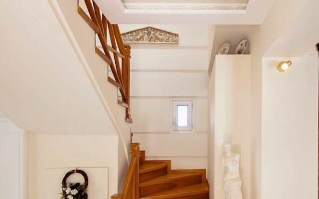 Villa Aphrodite with sea & mountain view