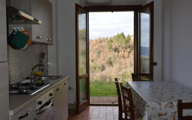 Scappo in Umbria, la Cantinetta