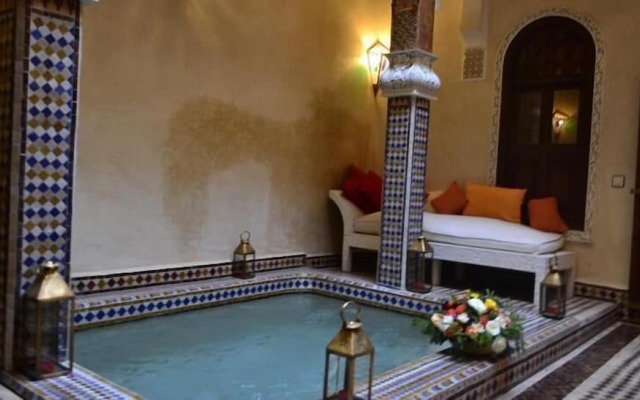 Riad Charik