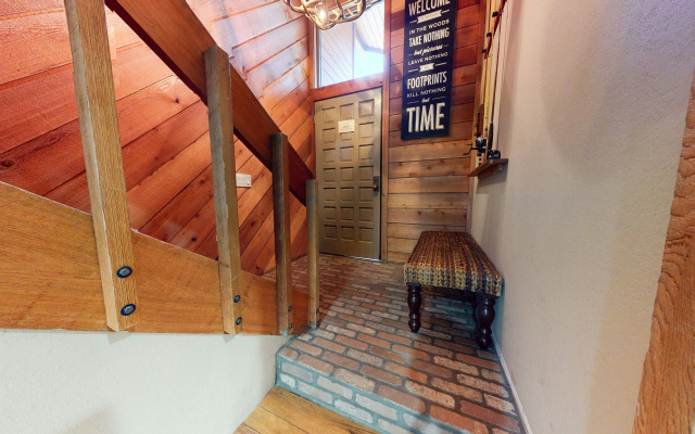 Snowcreek III #415 Condo