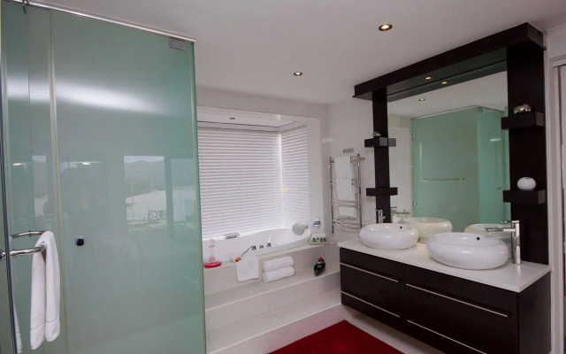 Oceana Palms Luxury Guest House