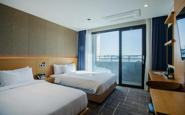 Sea Cruise Hotel