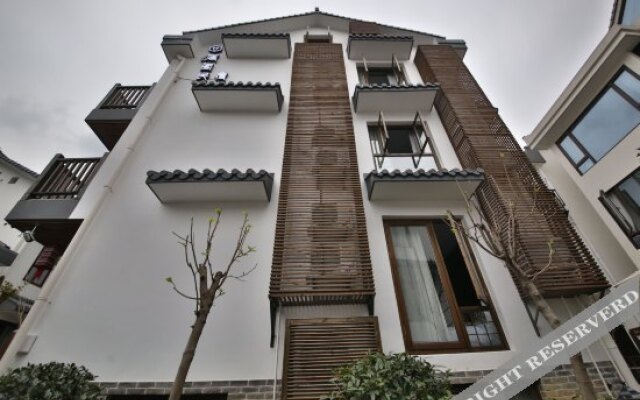 Huage Hostel