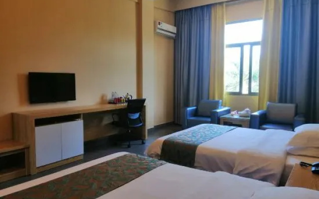 Dongshan Huatian Business Hotel