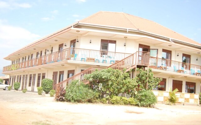 Uhuru 50 Hotel