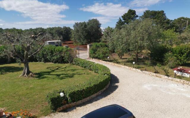 LaLamia (with pool) San Vito dei Normanni, near Ostuni