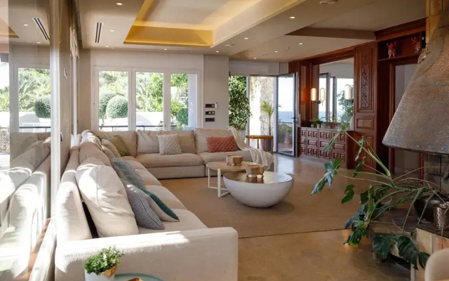 Luxurious Villa La Paz Beach Port Aventura Golf
