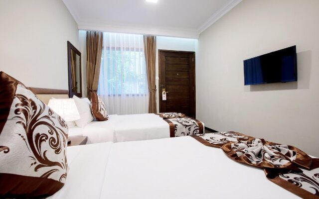 Cloud 10 Boutique Hotel