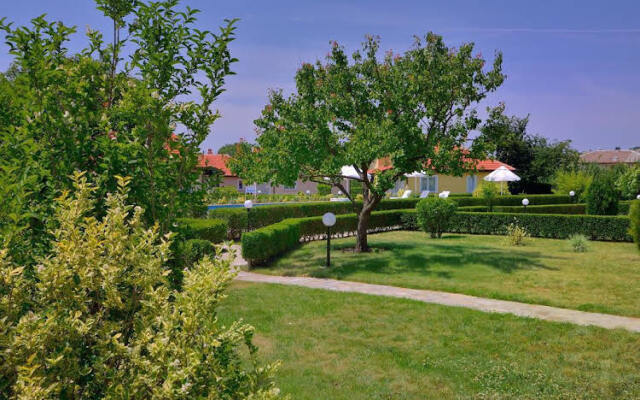Sunny Hills Villas