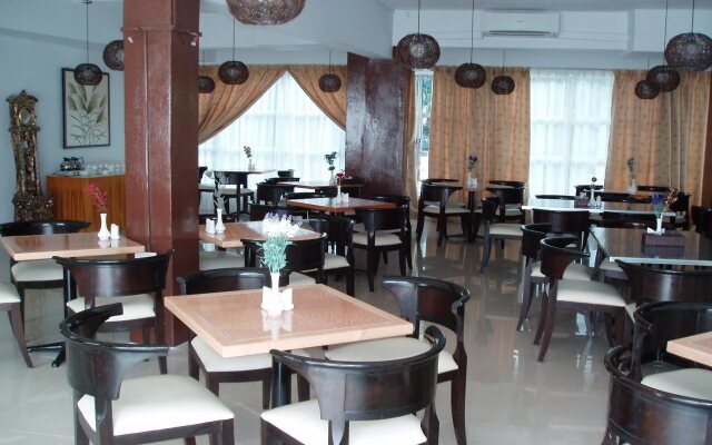 Anum Hotel