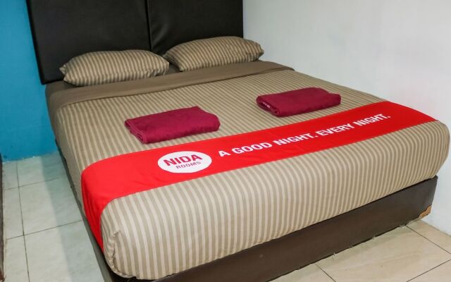 NIDA Rooms Mangga Besar Station