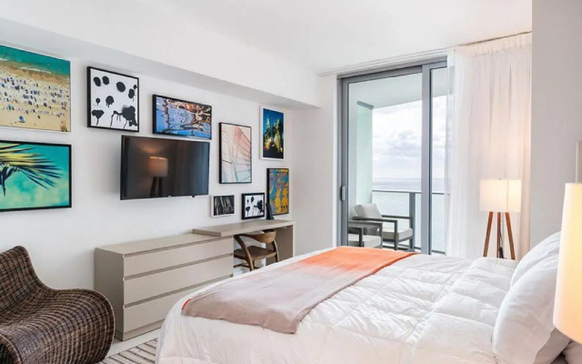 Hide Beach Residences