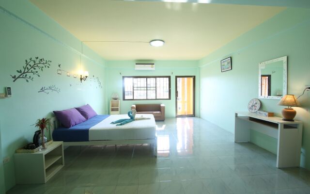 Cube Hostel Krabi