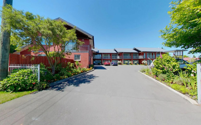 Cranford Oak Motel