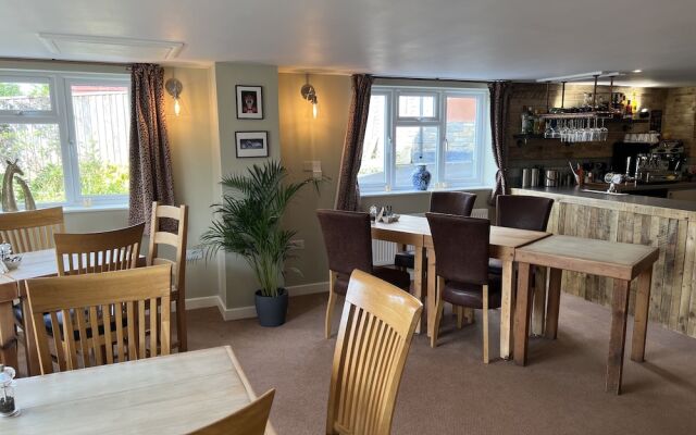 The Lawns Tea Room and B&B