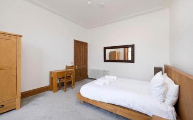 5* Georgian Apartment