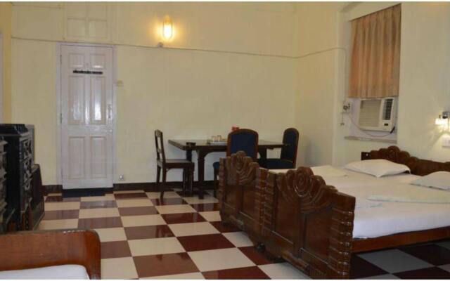 Bentleys Hotel Colaba