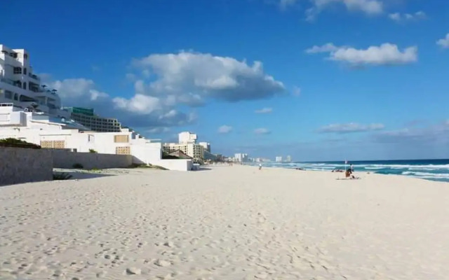Penthouse moderno hermosa vista al mar