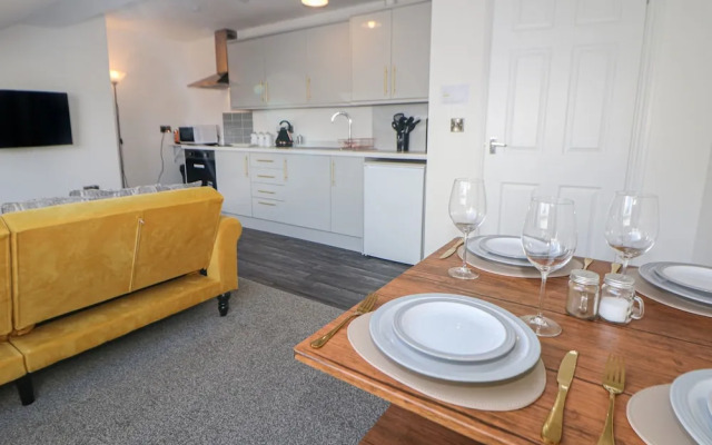 Flat 3 Englehurst Mews