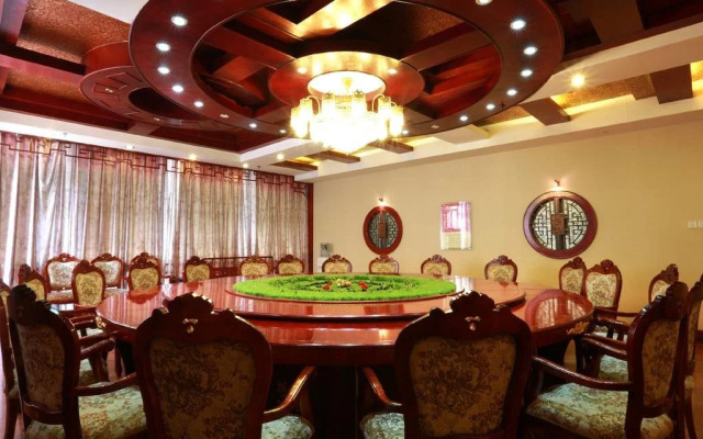Qiyun Hotel