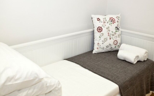 Edinburgh Serviced Apartment