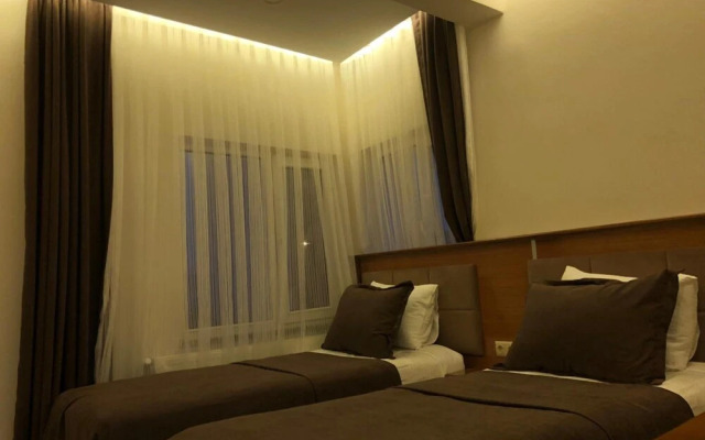 Gulistan Hotel