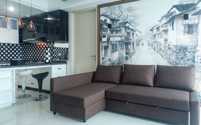 Vibrant Luxurious 1Br Apartment At La Riz Supermall Mansion