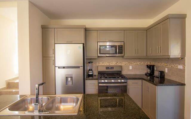 Cozy and Charming two Bedroom Villa