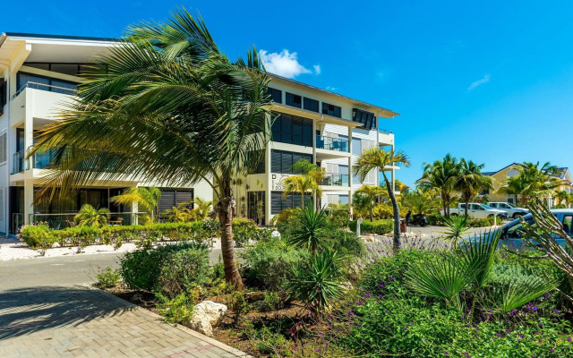 Delfins Beach Resort Bonaire, Tapestry Collection by Hilton