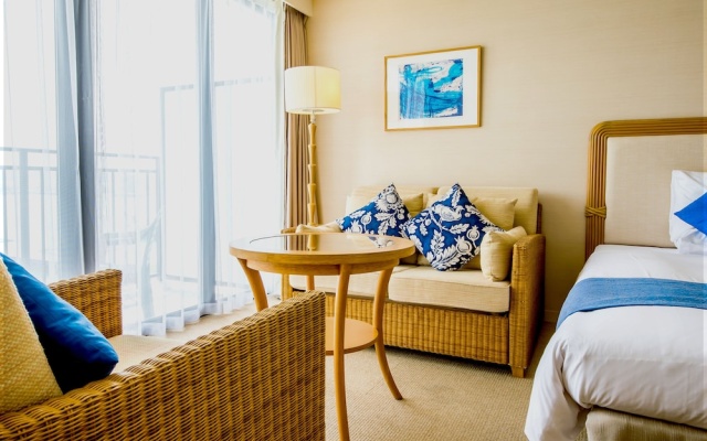 Southern Beach Hotel & Resort Okinawa Hotel – Guest Rooms – Itoman