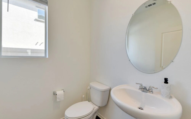 Near Empire Polo Field: Coachella Vacation Rental