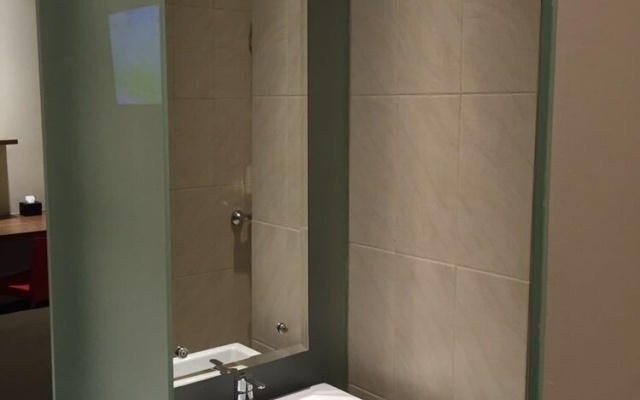 Avilla Residence – Bathroom – Legok