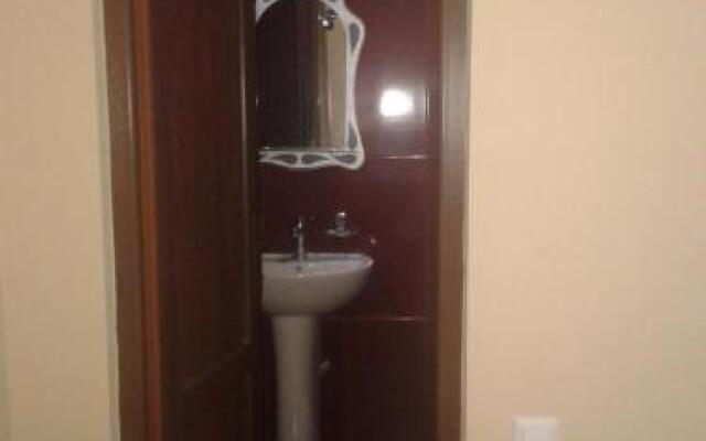 Guest House Nakaidze