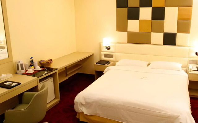 Dhaka Regency Hotel & Resort