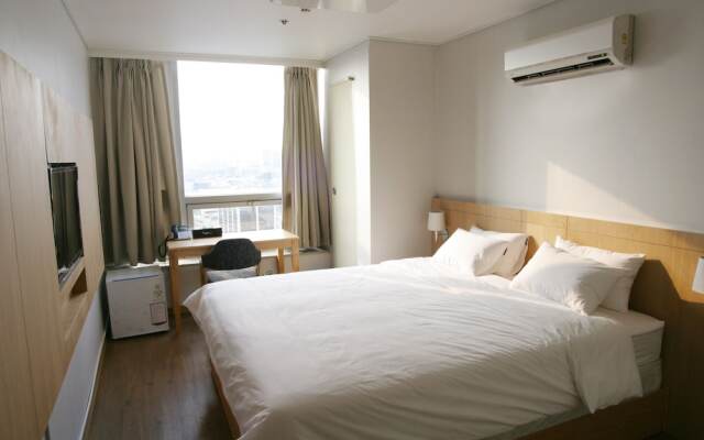 aPM Residence