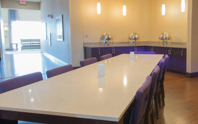 Holiday Inn Bismarck by IHG