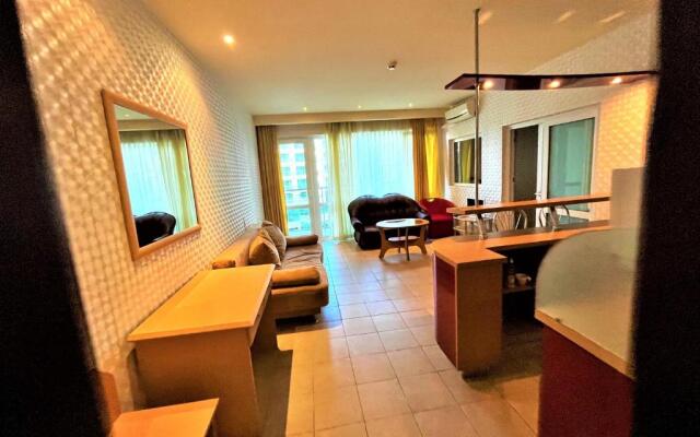 Miramar Front Beach Self Catering Apartments