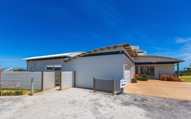 Wytonia Beachfront Accommodation