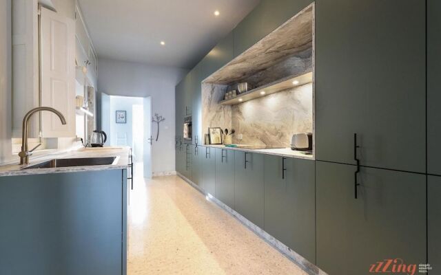 Retro Designer 1 Bedroom Apt in Cottonera New
