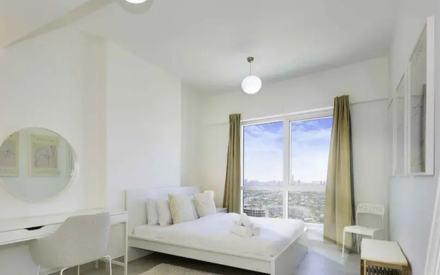 LUX The Icon Tower JLT Suite